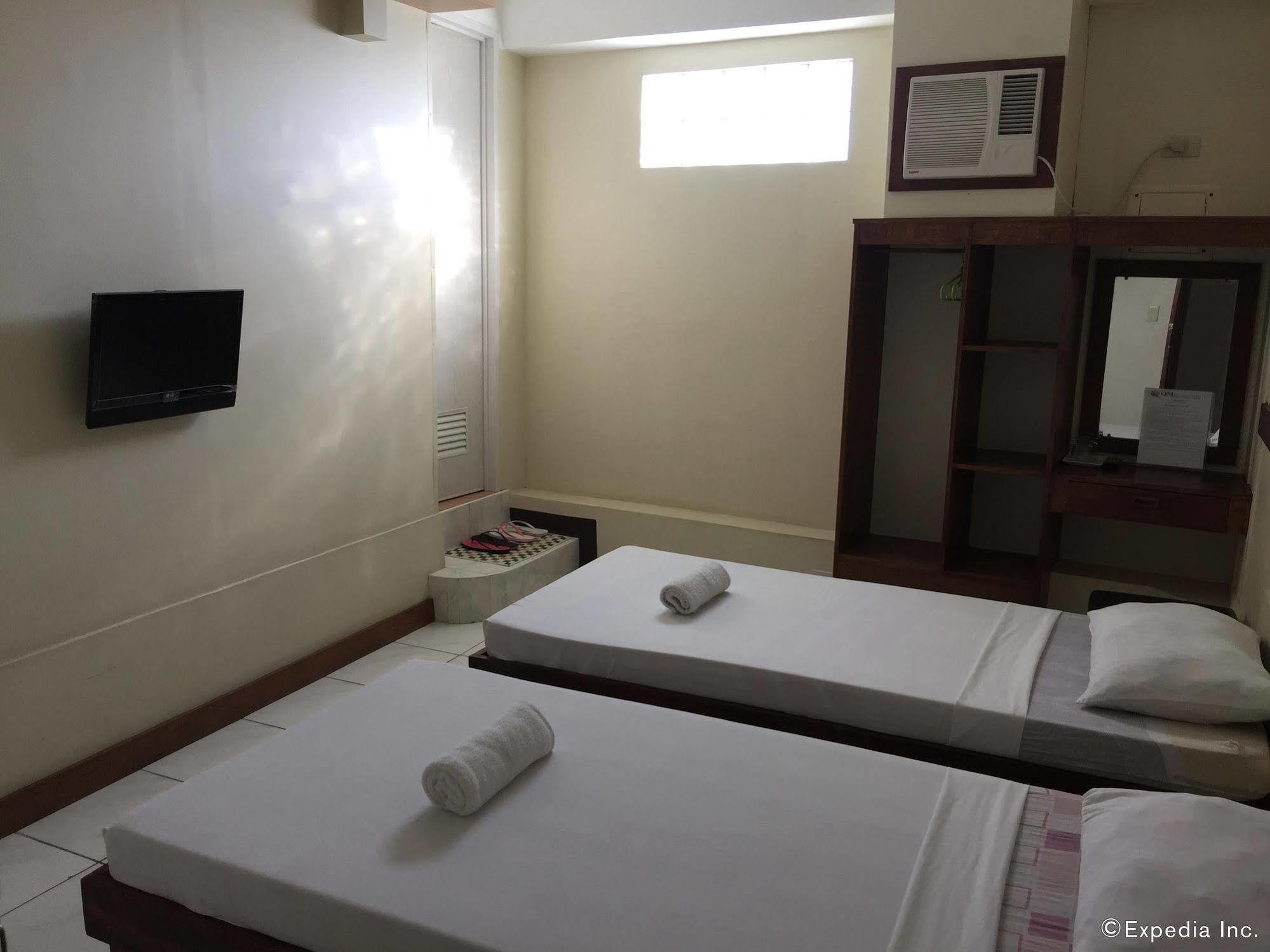 Qm Pension House Тагбиларан Экстерьер фото